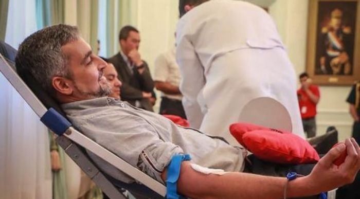Confirman que Mario Abdo tiene dengue