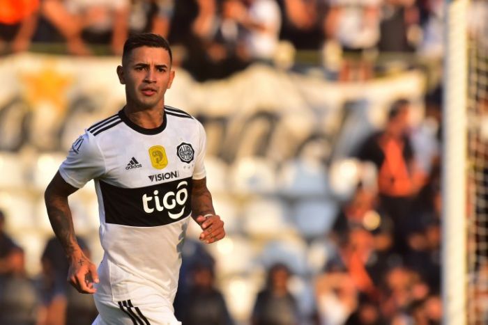 Olimpia inicia el sueño de la cuarta