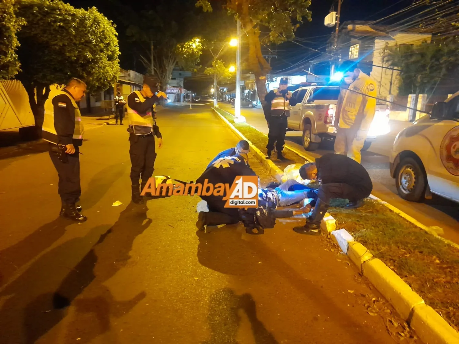 Motociclista pierde la vida tras perder el control y chocar contra un árbol en Pedro Juan Caballero