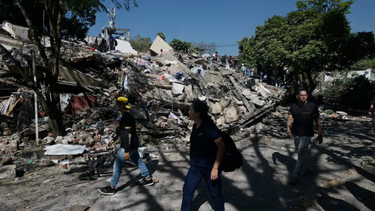 Colombia reporta primeras víctimas fatales por potente sismo
