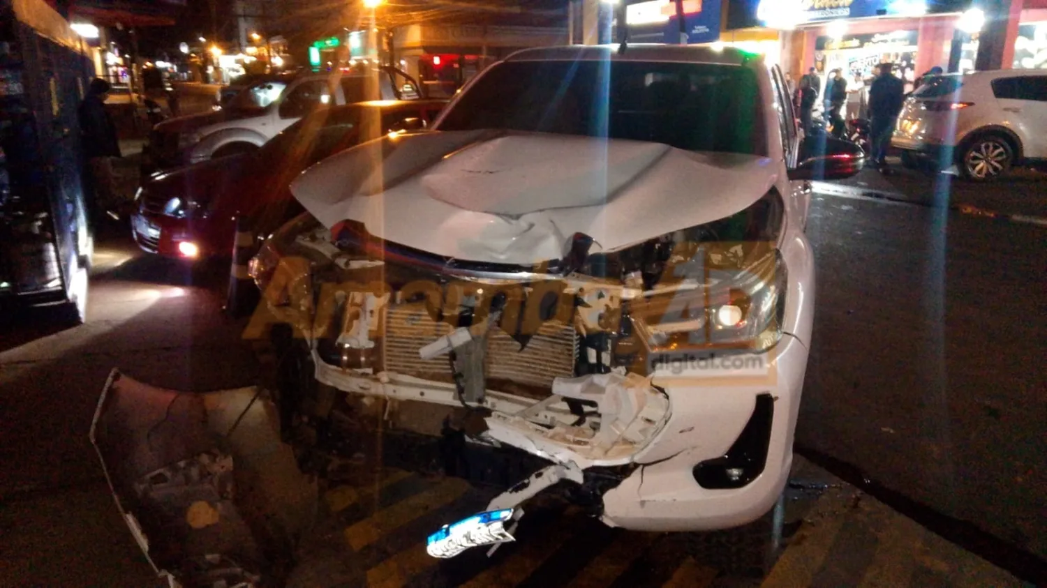 Brasileño resulta con fractura en accidente registrado en pleno centro de Pedro Juan Caballero