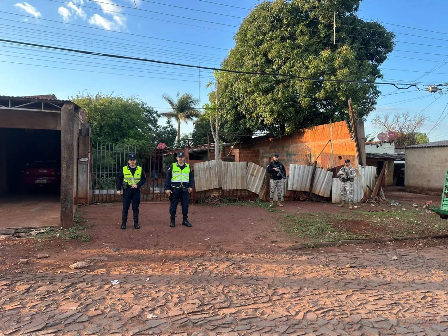 Orden judicial de desahucio se cumple sin incidentes en el barrio San Juan Neuman
