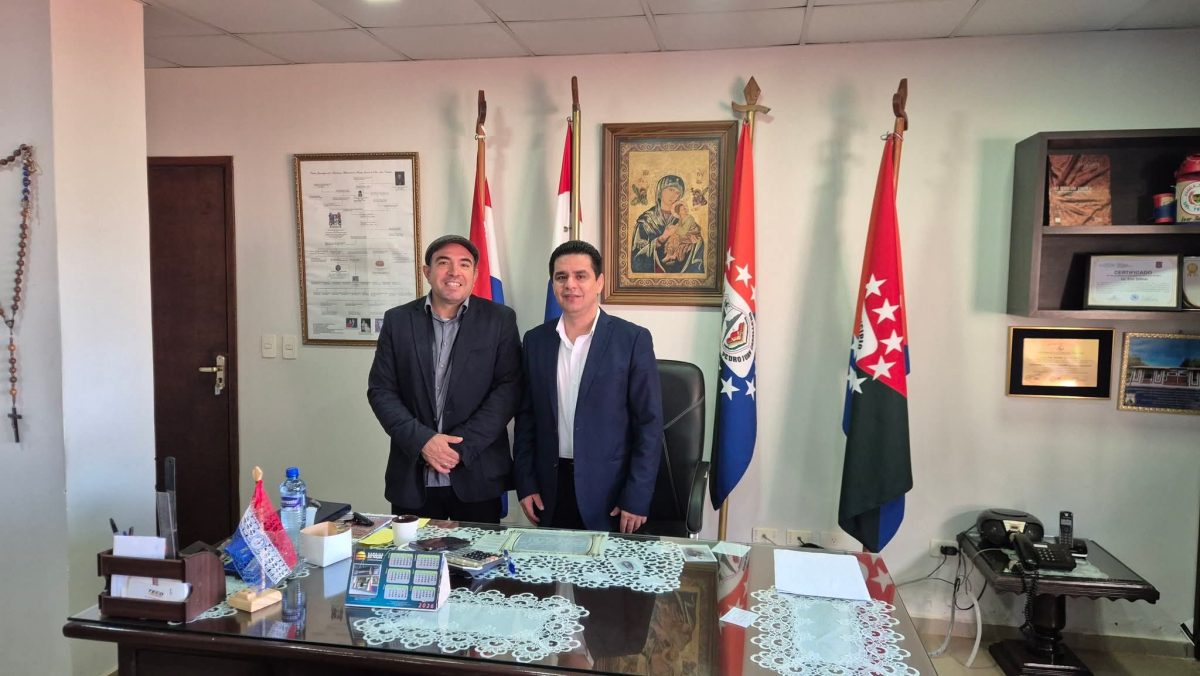 Concejal busca reactivar el movimiento comercial con el ingreso de ómnibus al Mercado Municipal
