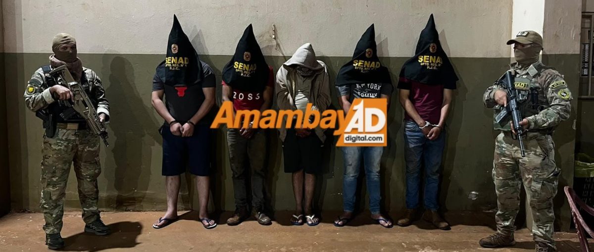 Aprehenden a cinco personas e incautan vehículos y otras evidencias durante operativo de la SENAD